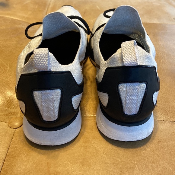 Nike Mariah shoes - Picture 3 of 9